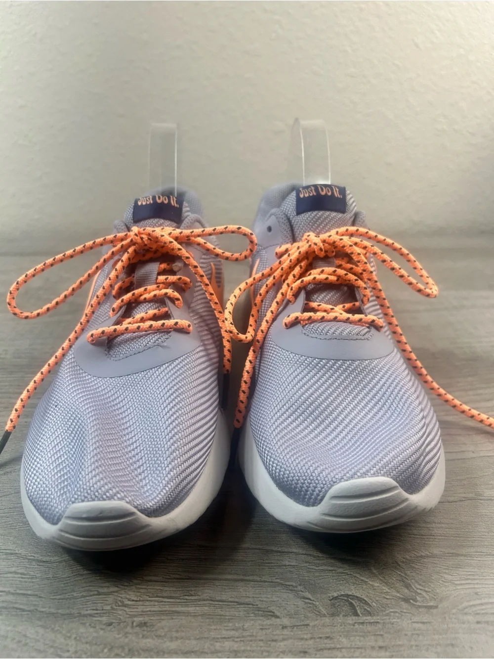 Nike Tanjun Purple Orange Running Shoes Women’s Lightweight Athletic Sz 9.5